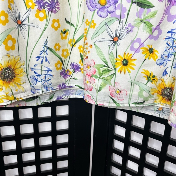 🌸Talbots Petite Large Multicolor Floral Lined Lightweight Blouse PL🌸 - Picture 6 of 16